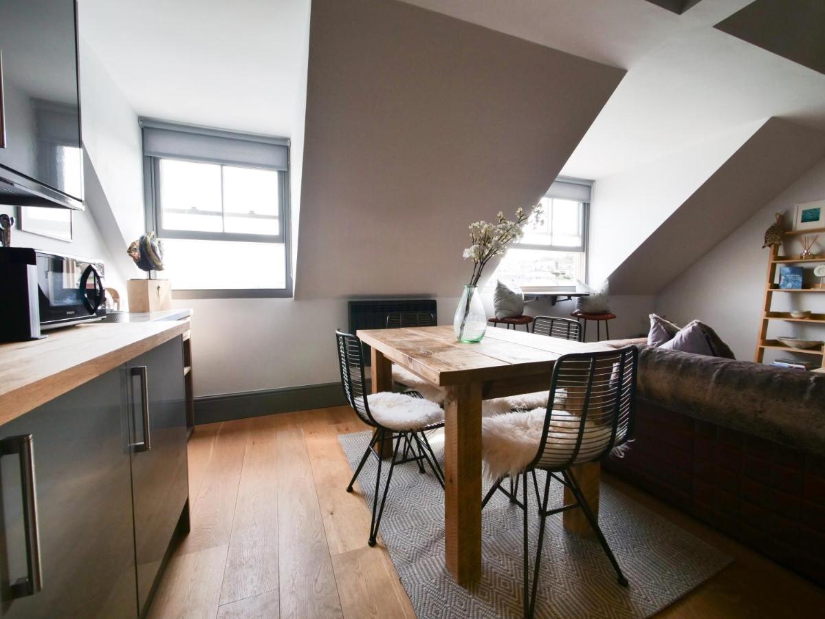 Padstow Escapes - Teyr Luxury Penthouse Apartment Exterior photo